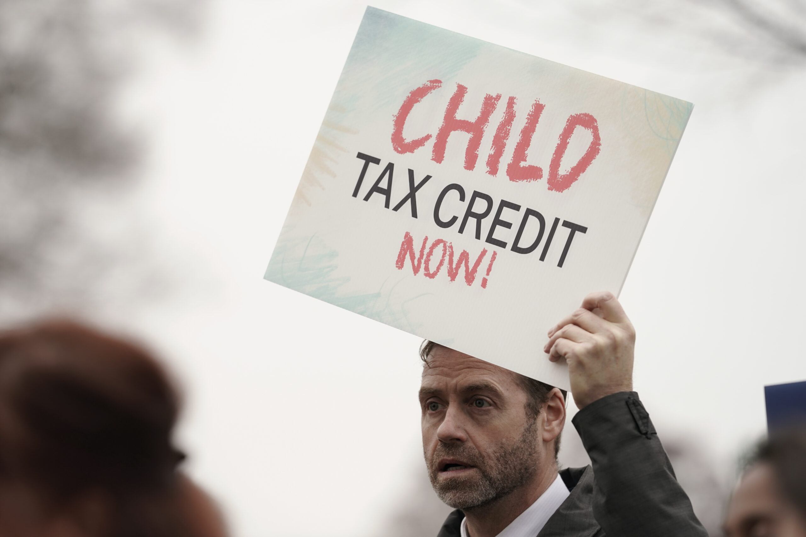 Child Tax Credit: Payment worth $683 per child to be sent to New Mexico families in 2024