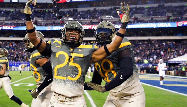 Army tops Navy 20-17 in first OT game in 123 rivalry games