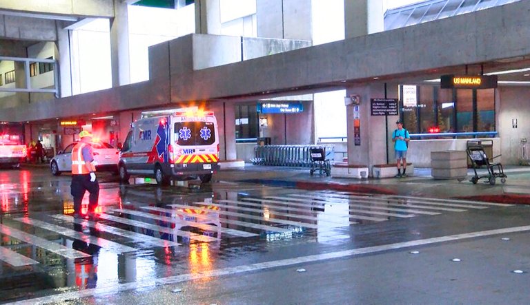 Eleven people seriously injured amid turbulence on Hawaii flight
