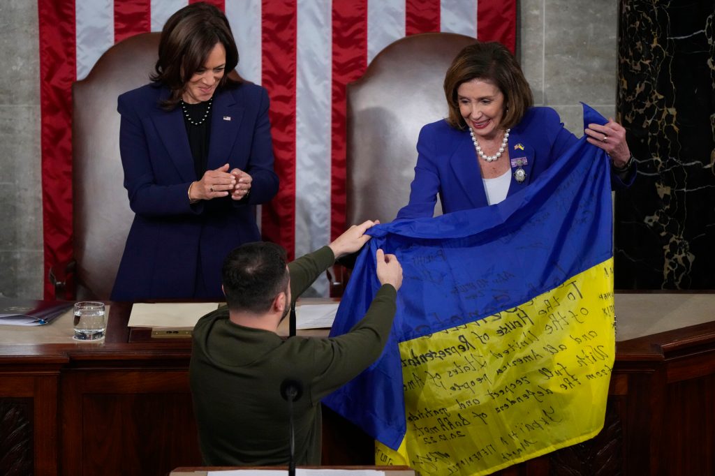 Nancy Pelosi to join Kamala Harris on diplomatic trip to Germany