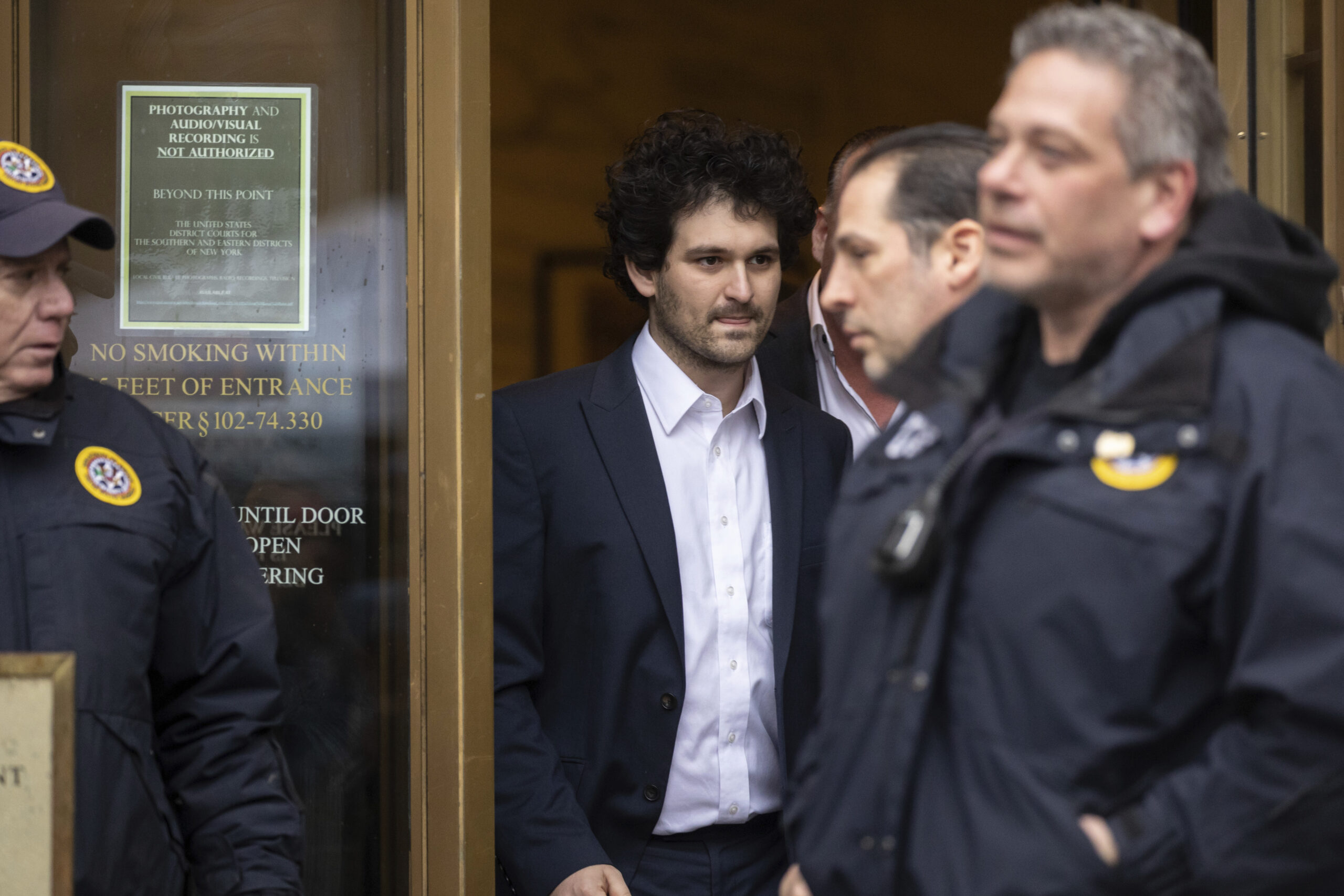 WATCH: Video shows Sam Bankman-Fried escorted out of courthouse following $250M bail