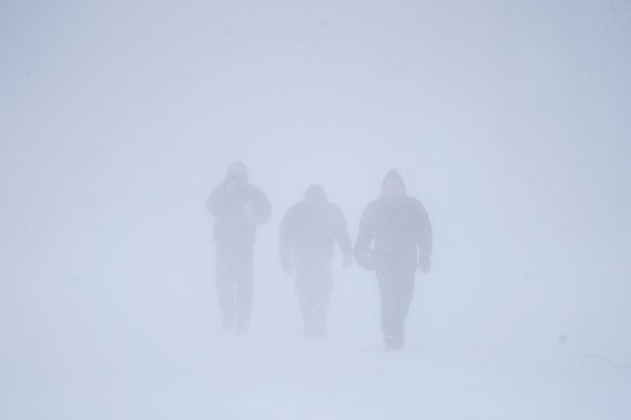Winter storm deaths rise nationwide amid New York emergency declaration