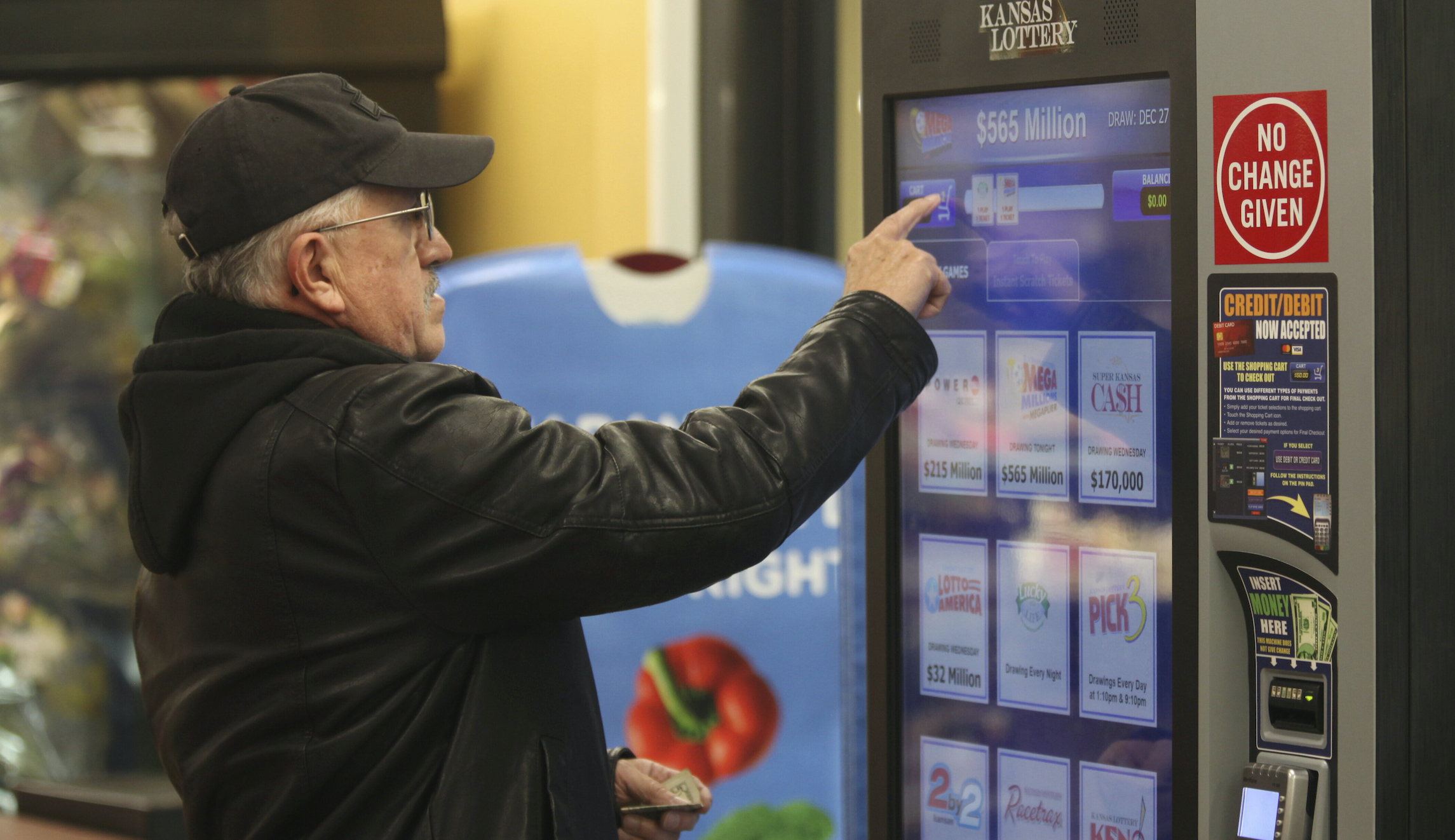 Even with a nearly $1 billion jackpot, Mega Millions isn’t worth playing