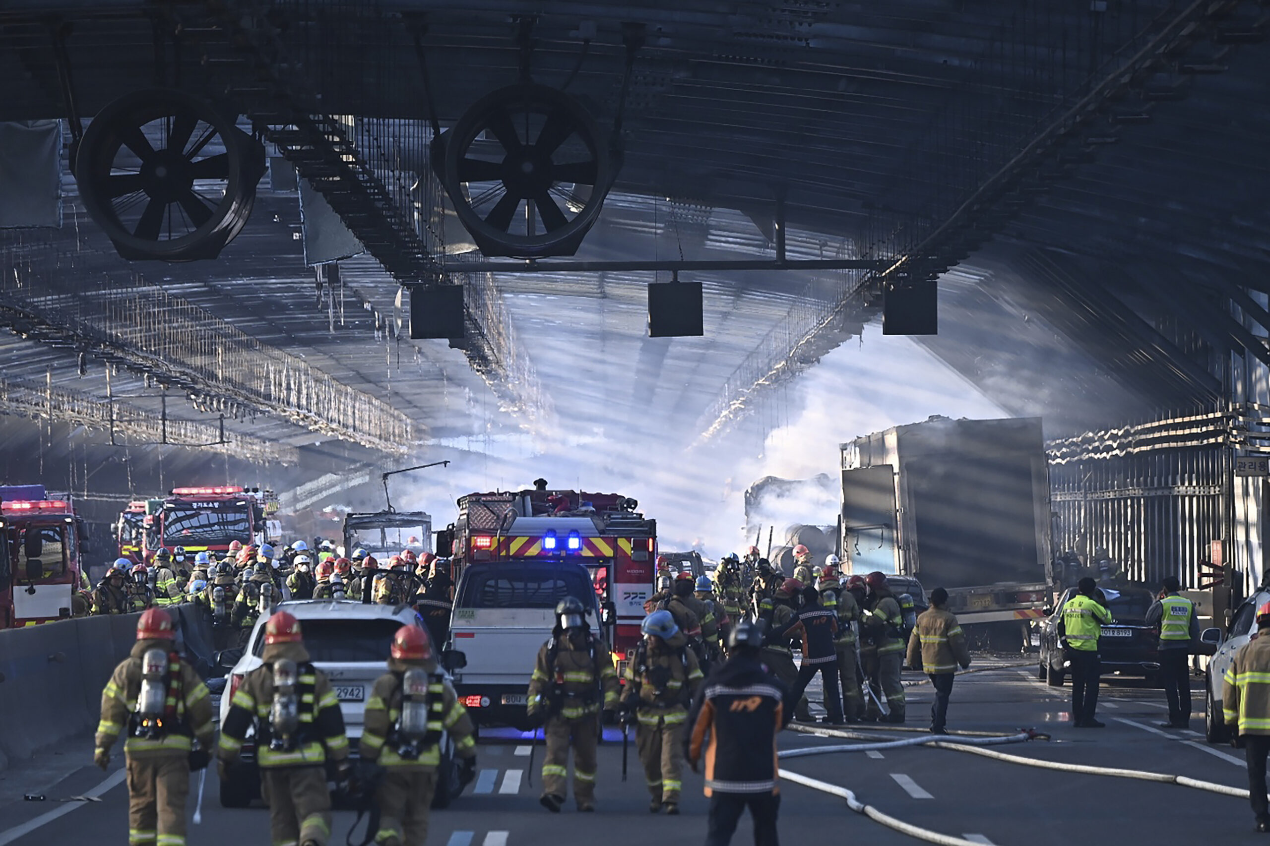 Five dead and dozens injured in South Korea tunnel fire