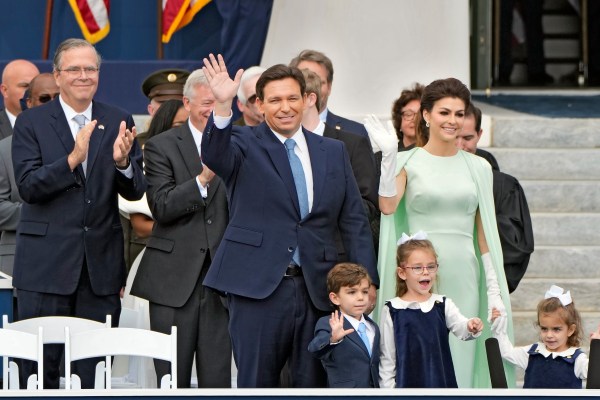 Please clap: Jeb Bush throws Trump a lifeline in looming battle against DeSantis
