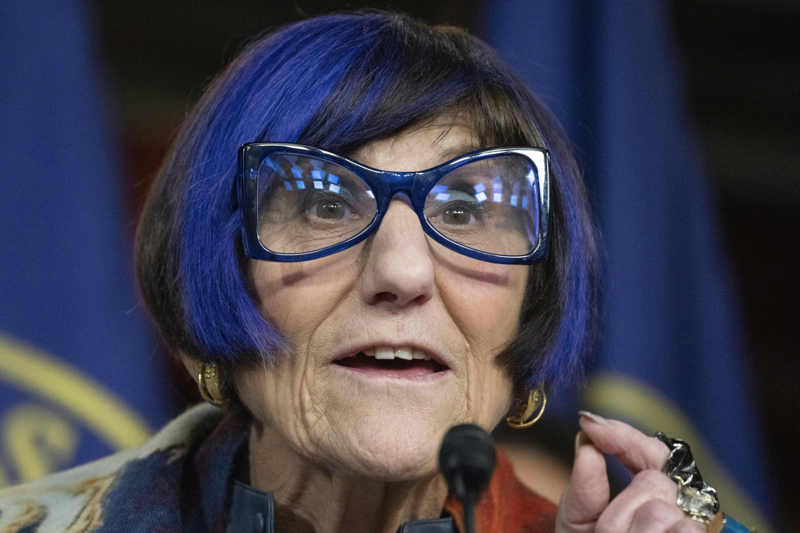 Analytics show Democrats twice as radical, GOP more moderate