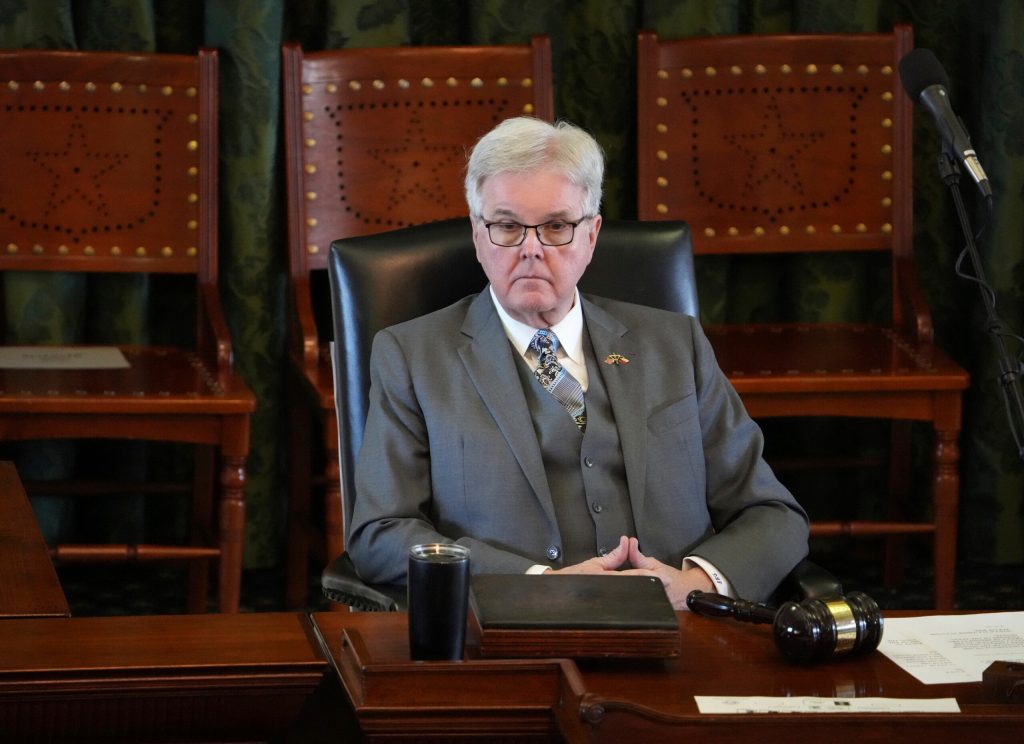 Texas legislation to crimp renewable energy projects clears state Senate