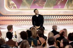 WATCH: Golden Globes opener ‘awkwardness’ pokes at HFPA racism