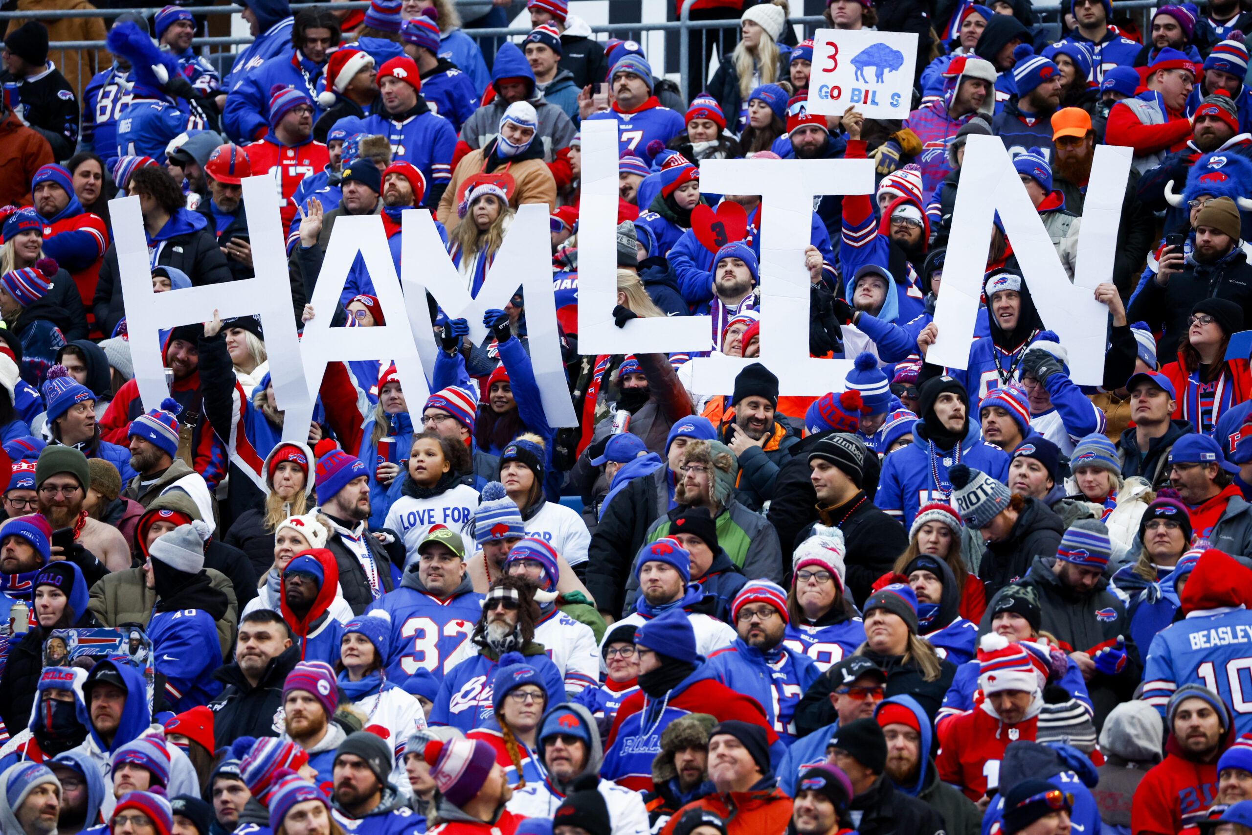 Prayer makes a stunning NFL comeback