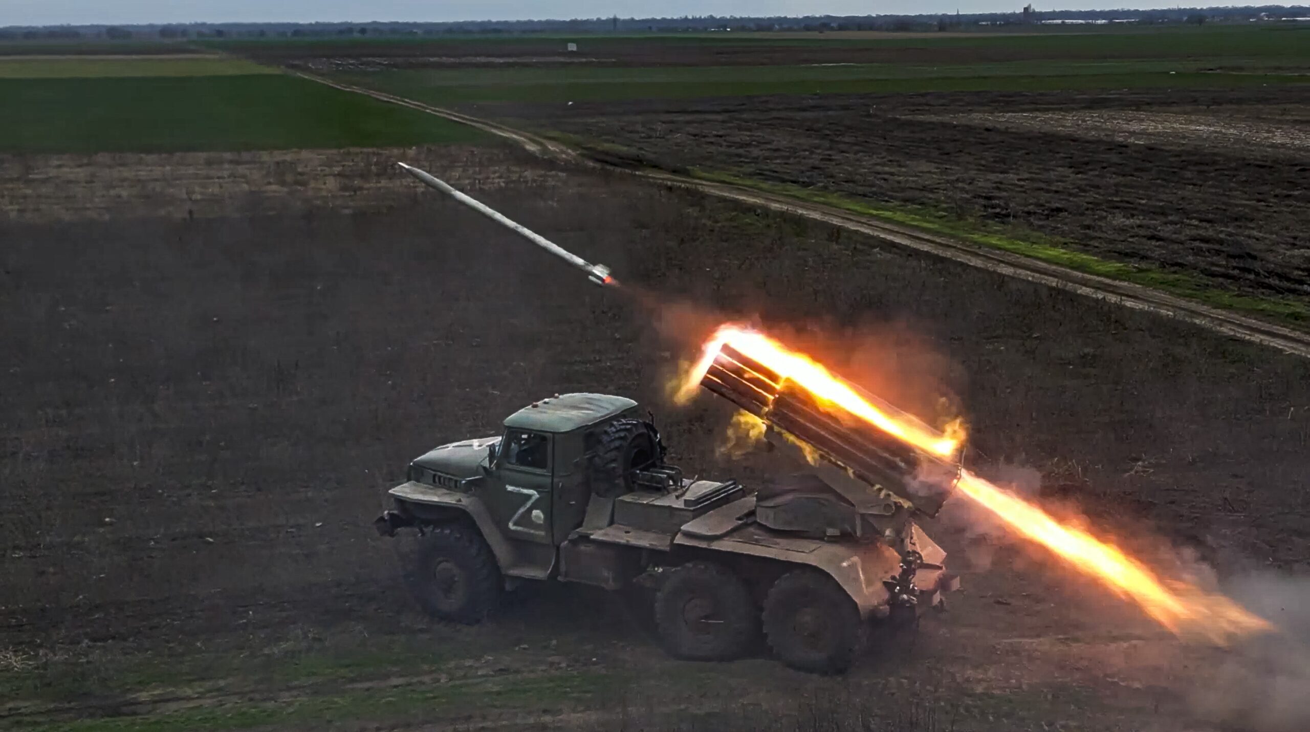 Russia preparing major new offensive in coming months: Report