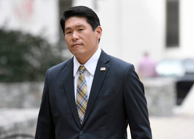 U.S. Attorney Robert Hur arrives at U.S. District Court in Baltimore on Nov. 21, 2019.