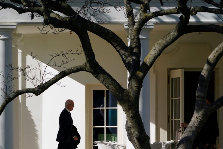 Biden’s documents scandal casts shadow over presidency