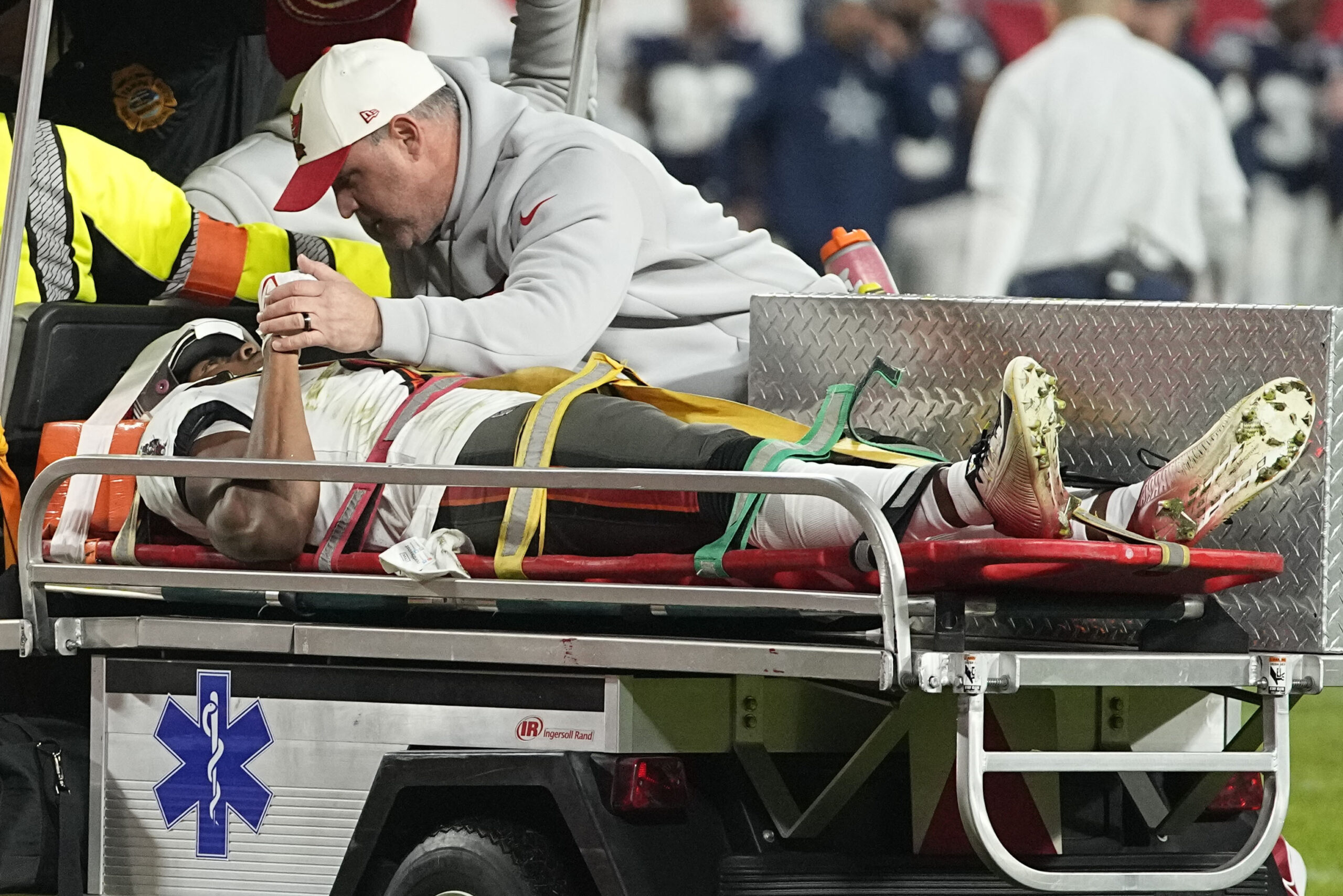 Buccaneers wide receiver stretchered off field after suffering hit to neck