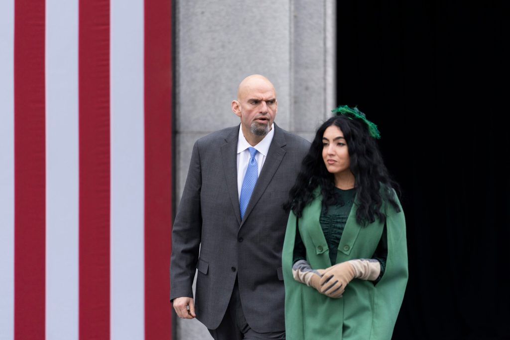 Fetterman using adaptive technology in Senate