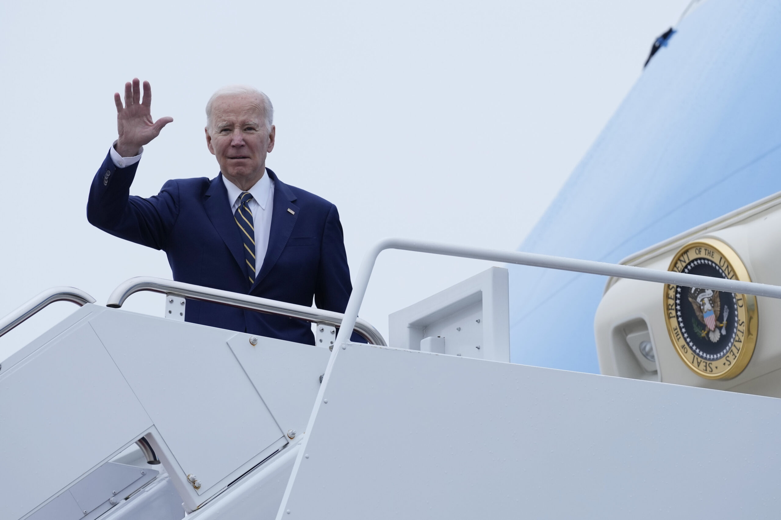 White House shrugs off Biden’s plunging approvals amid document scandal