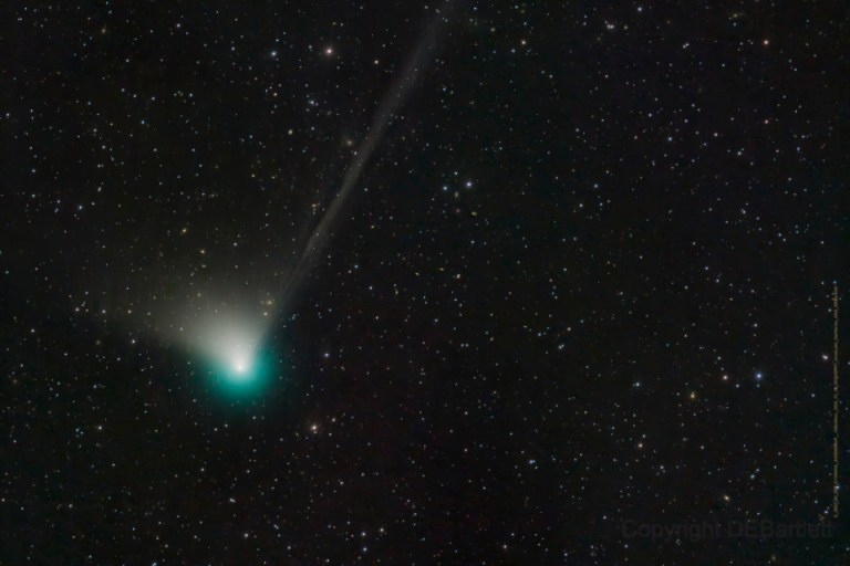 Man captures rare ‘green comet’ passing by Earth for first time in 50,000 years