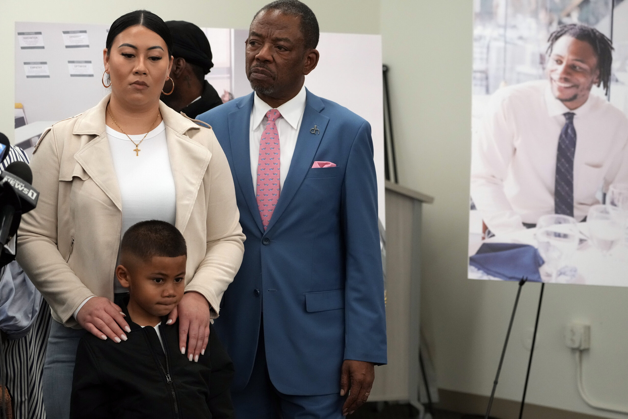 Son of Keenan Anderson, who died after LA police used Taser, seeking $50 million
