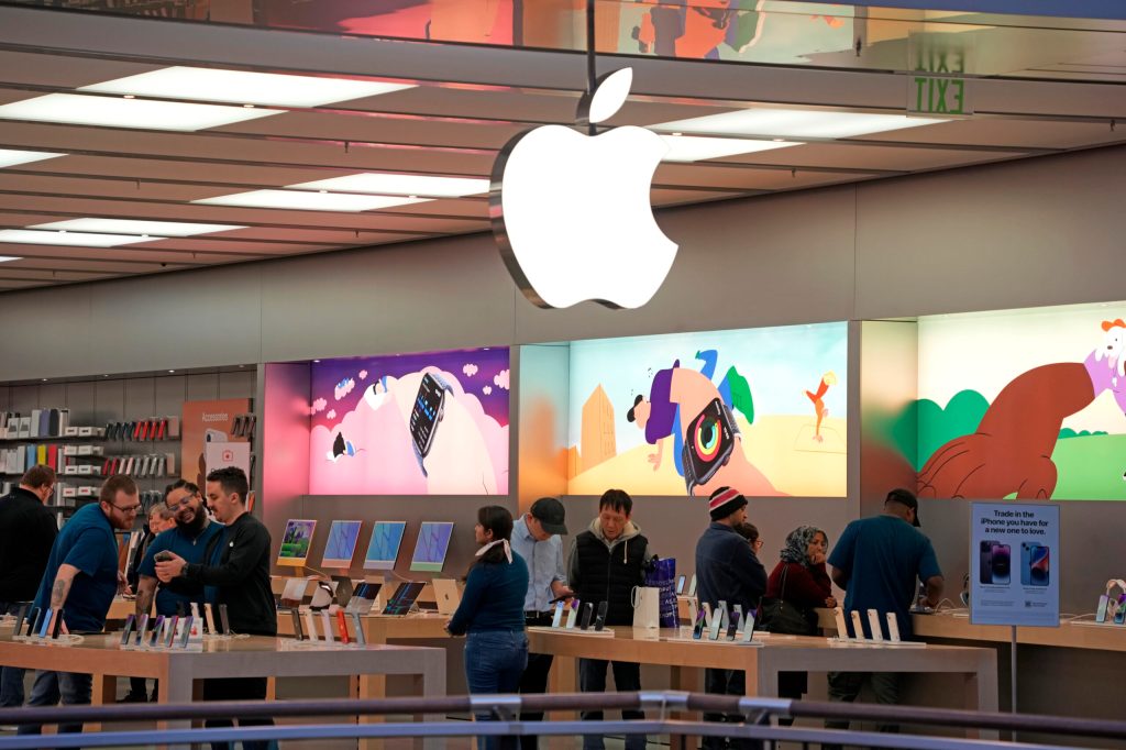 Apple ban on third-party sales in apps upheld by appellate court