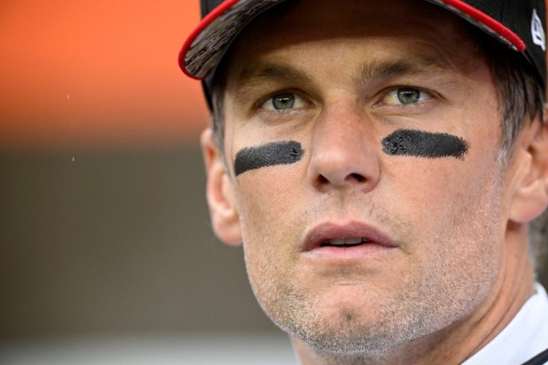 WATCH: Tom Brady will begin Fox Sports broadcast career in 2024