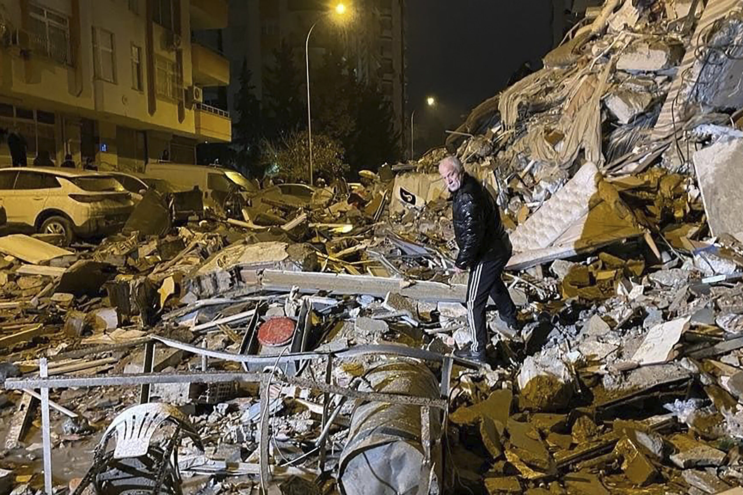 Turkey probes contractors as earthquake deaths pass 33,000