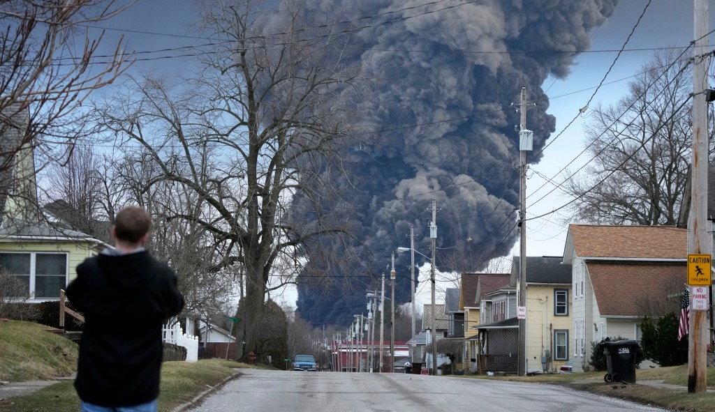 Pete Buttigieg would rather talk about balloons than the Ohio disaster