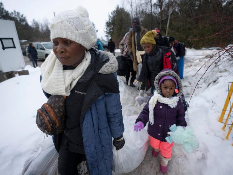 Border Patrol sends out call for volunteers after 850% surge in crossings from Canada