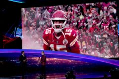 Patrick Mahomes wins 2022 NFL MVP ahead of Super Bowl