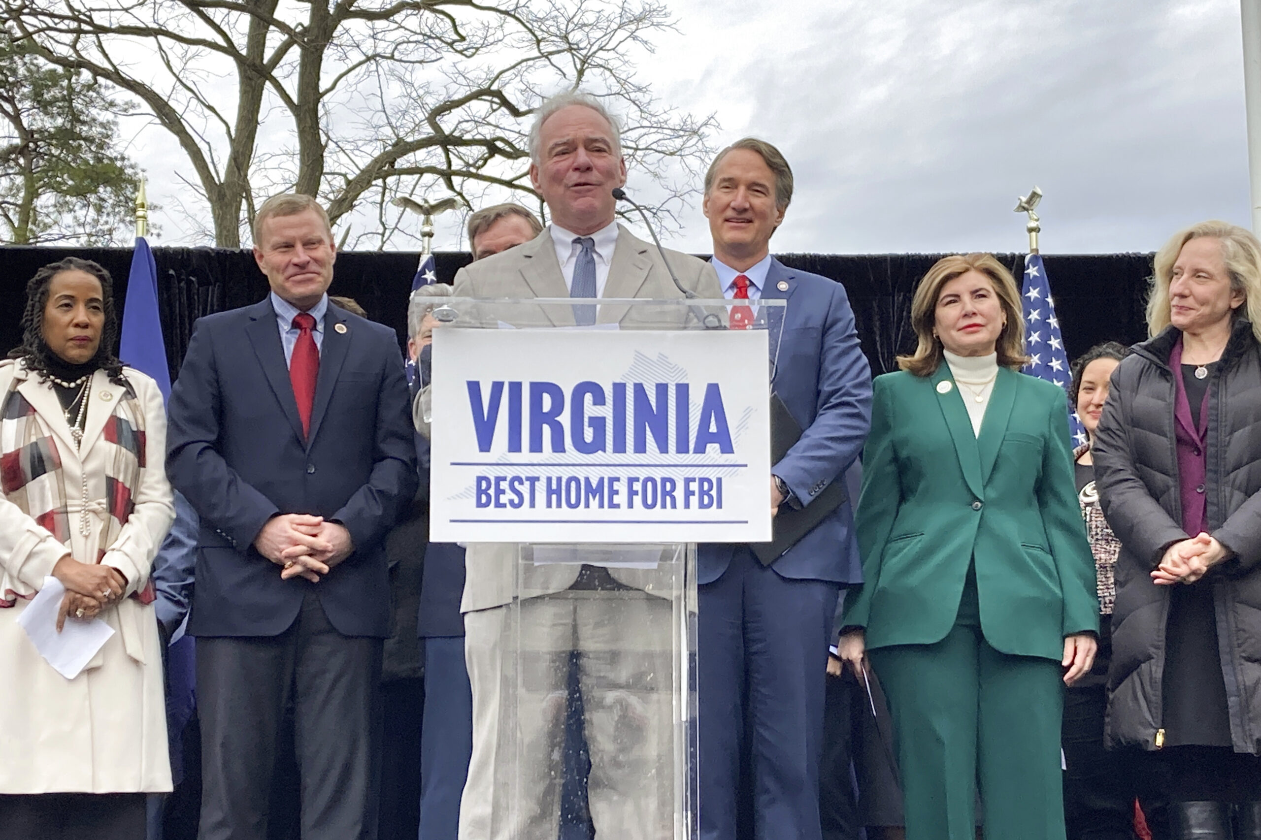 Kaine raises Youngkin 2024 threat to raise money