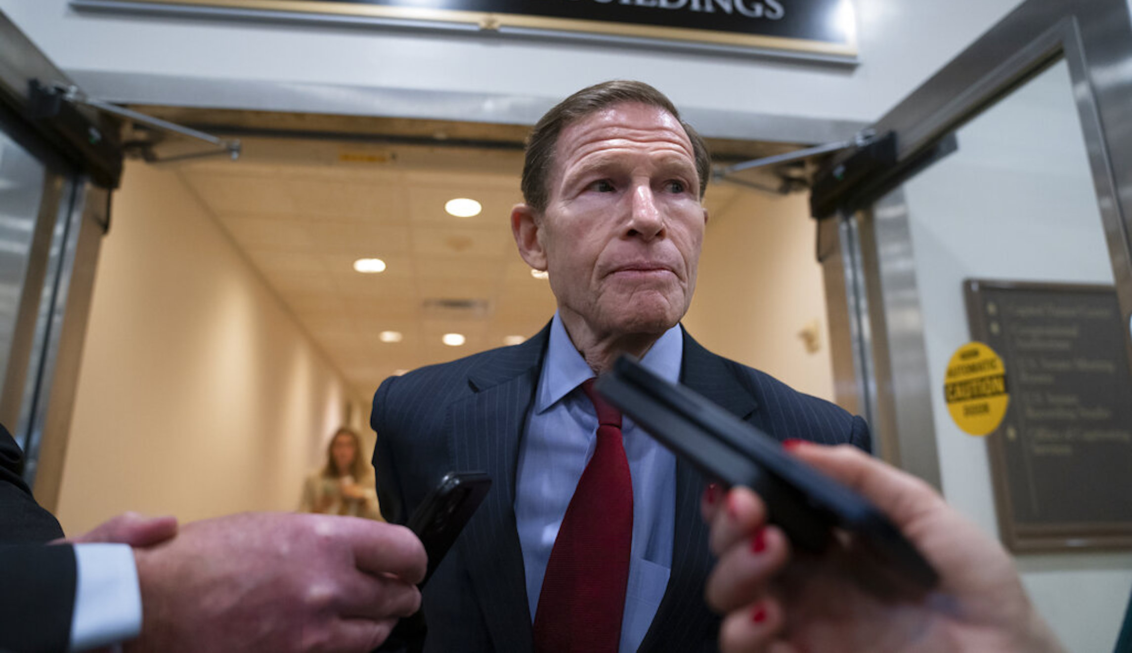 Richard Blumenthal to undergo surgery after breaking leg at UConn victory parade