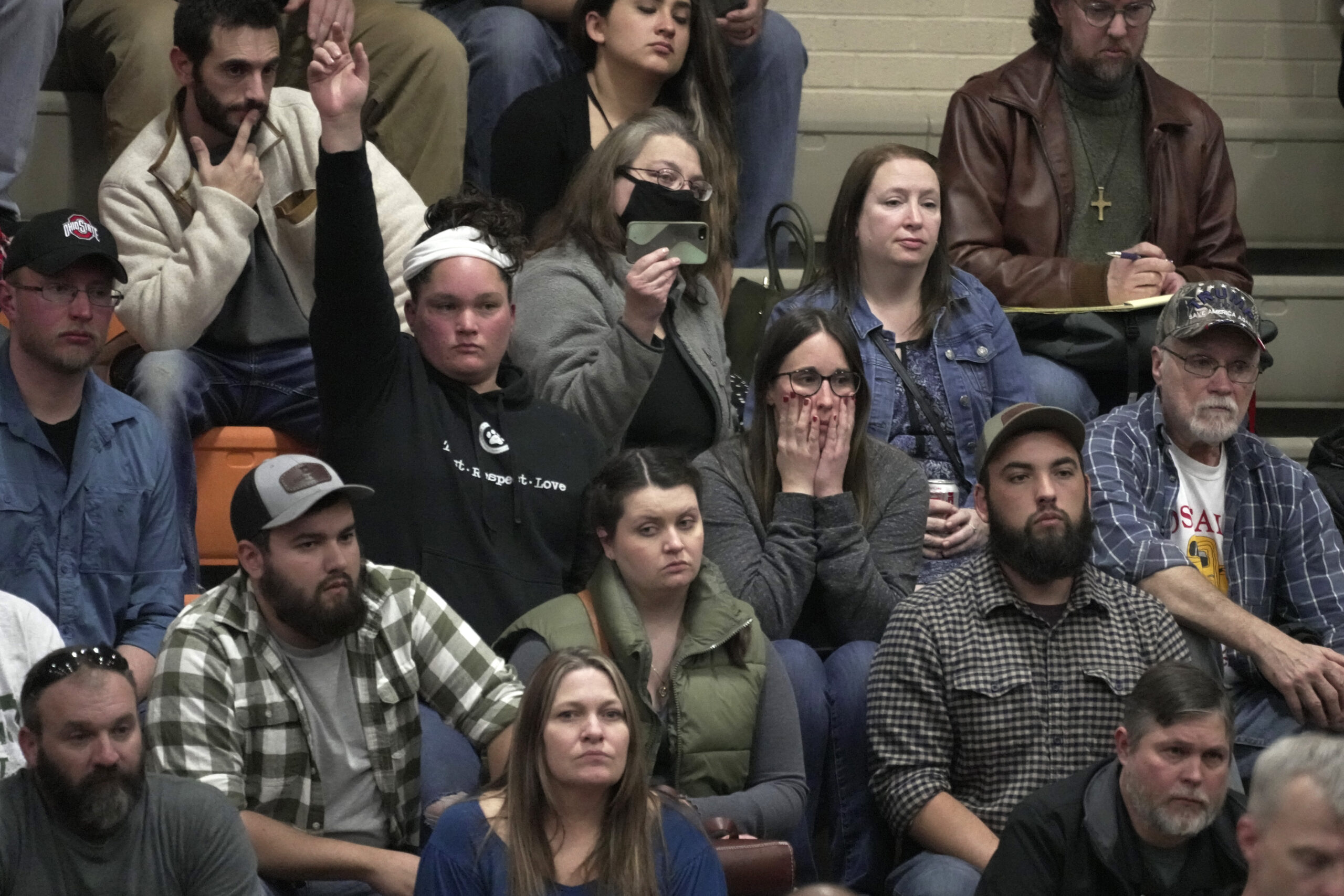 Ohio train derailment: Hundreds of angry townspeople demand answers at meeting