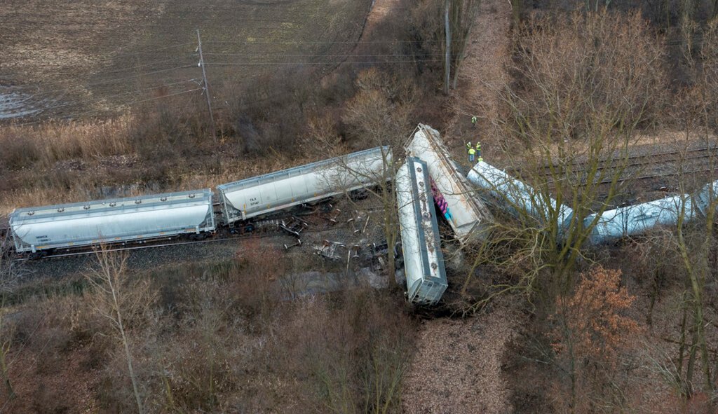 Train carrying hazardous materials derails outside Detroit
