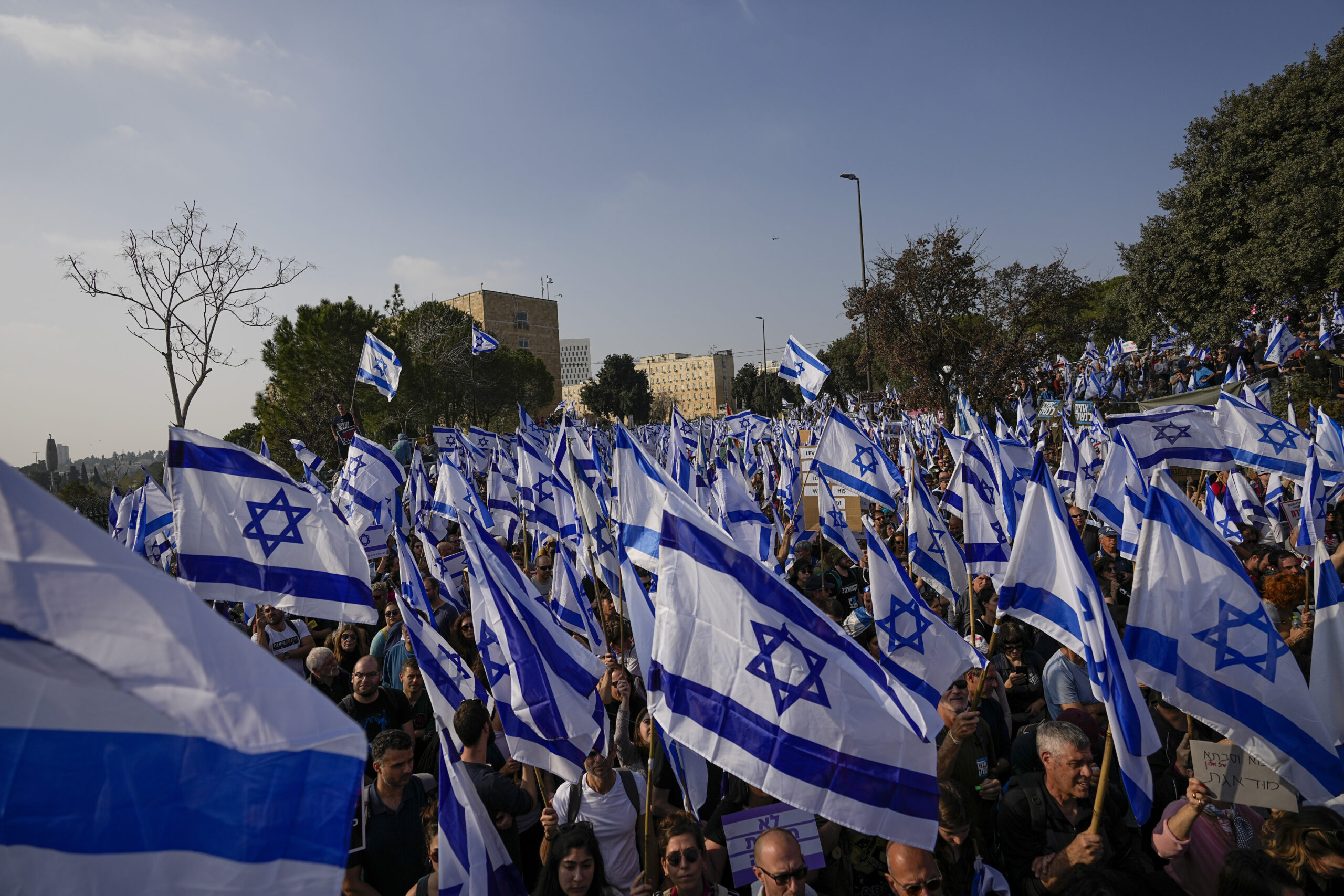 Israel’s youth overwhelmingly more right-wing politically than older generations: Poll