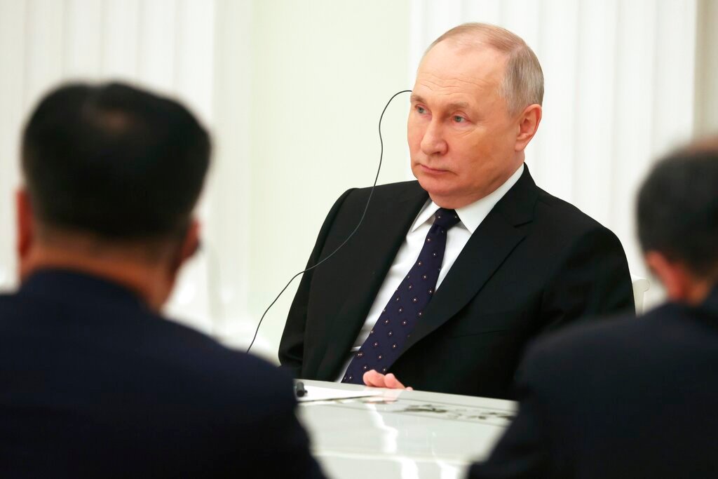 Kremlin brushes off China’s peace proposal for Ukraine