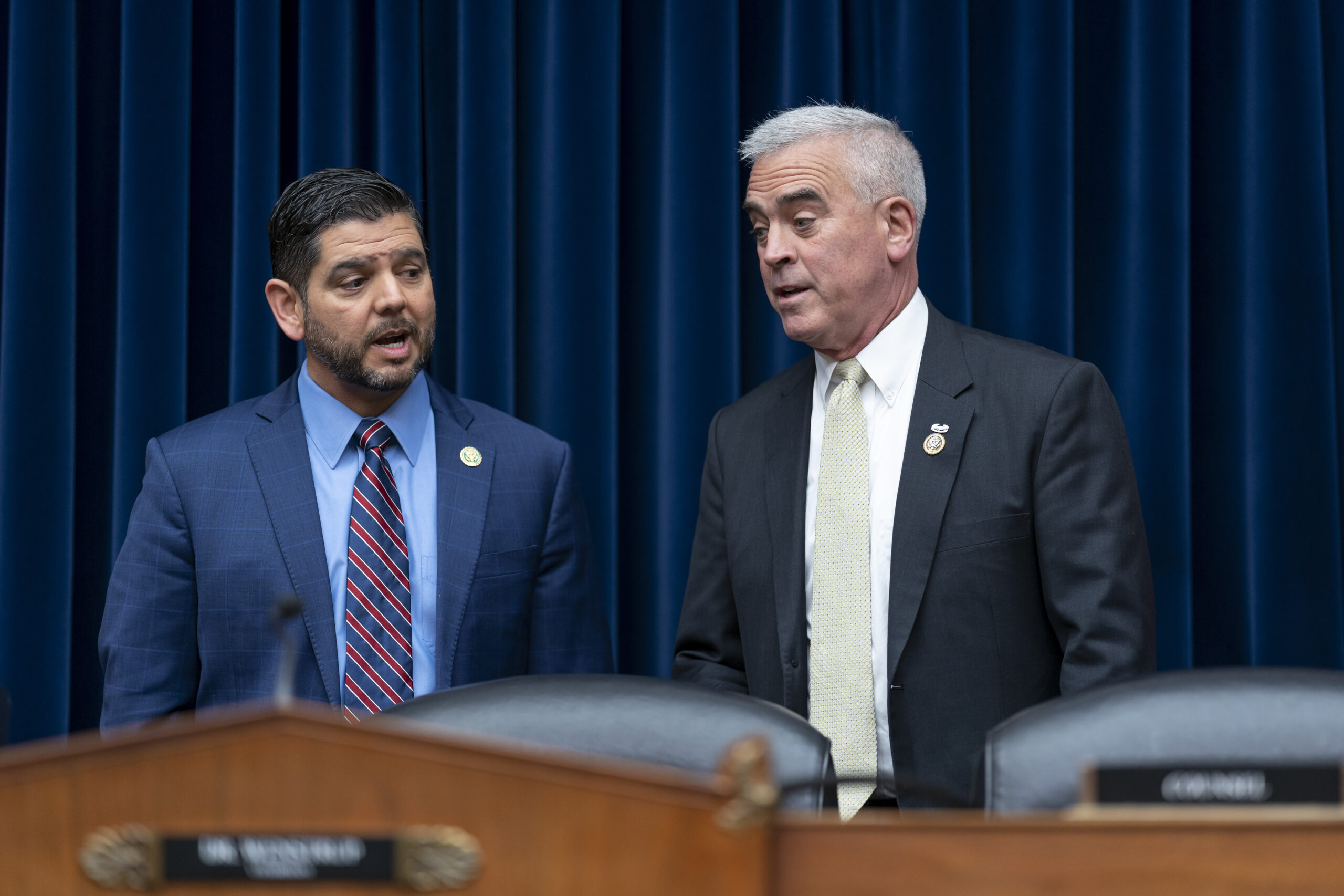Republicans and Democrats call for review of global biosafety standards