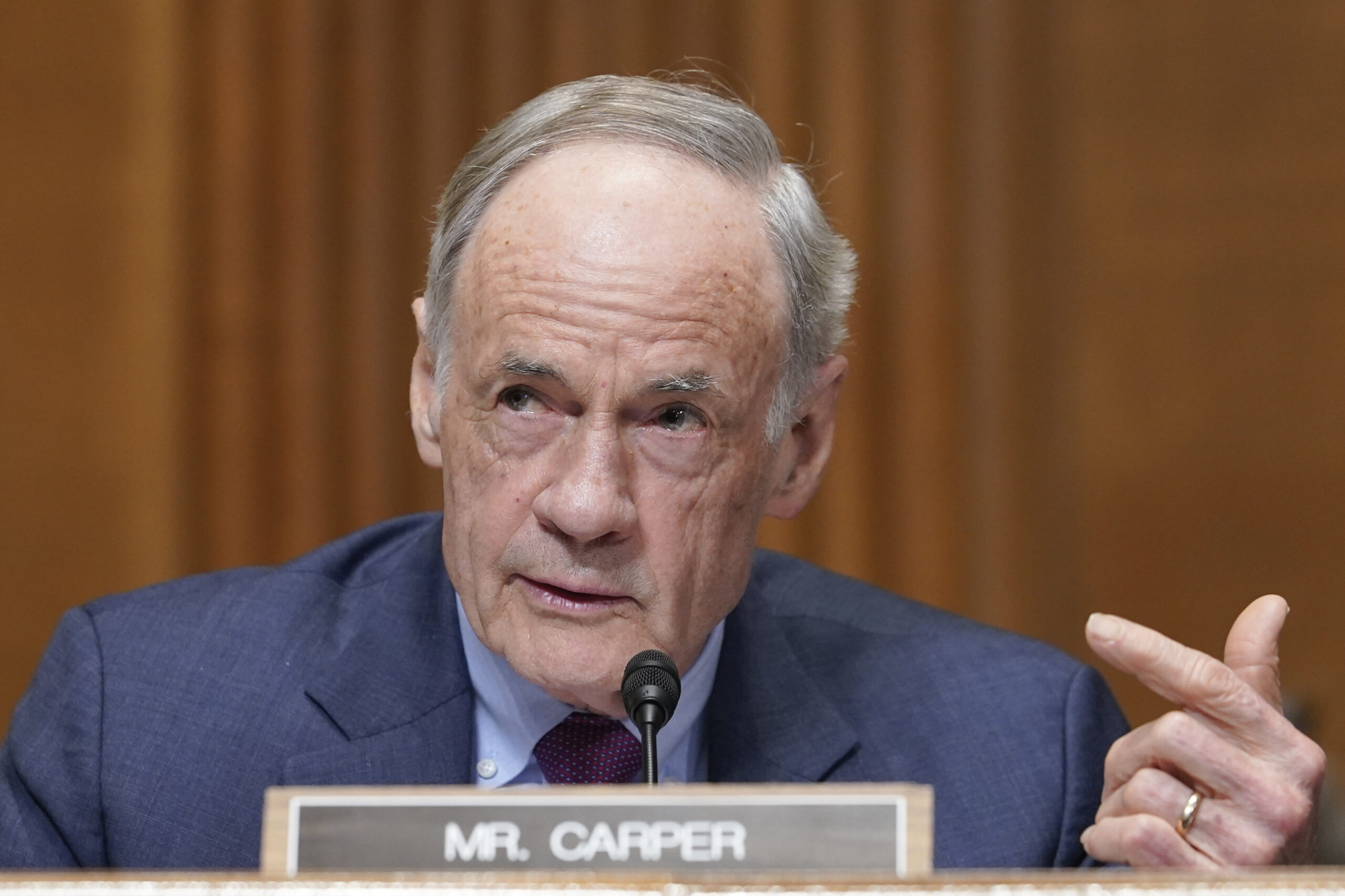 Tom Carper to unveil 2024 Senate election plans Monday