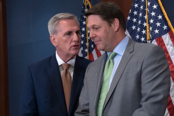 Biden playing ‘shell game’ with mussels to sink Abbott’s border buoys: Arrington