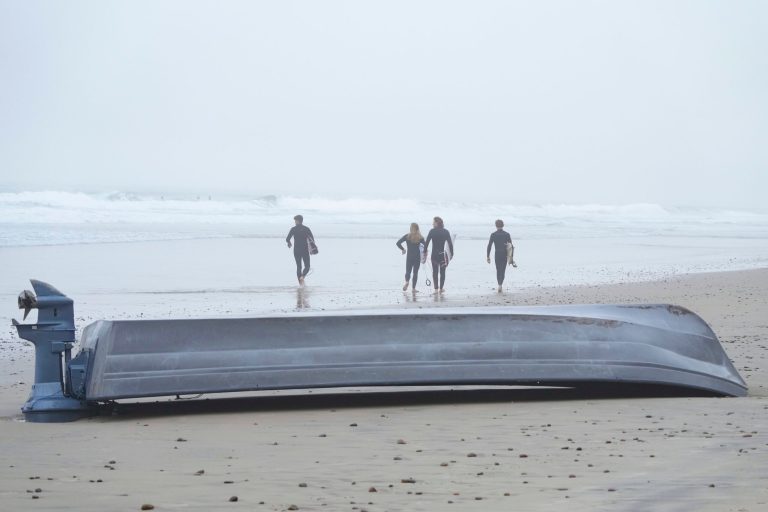 Eight dead after suspected smuggling boat crashes on California coast