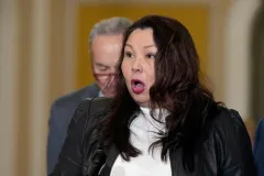 Duckworth calls on FTC to look into abortion pill distributor