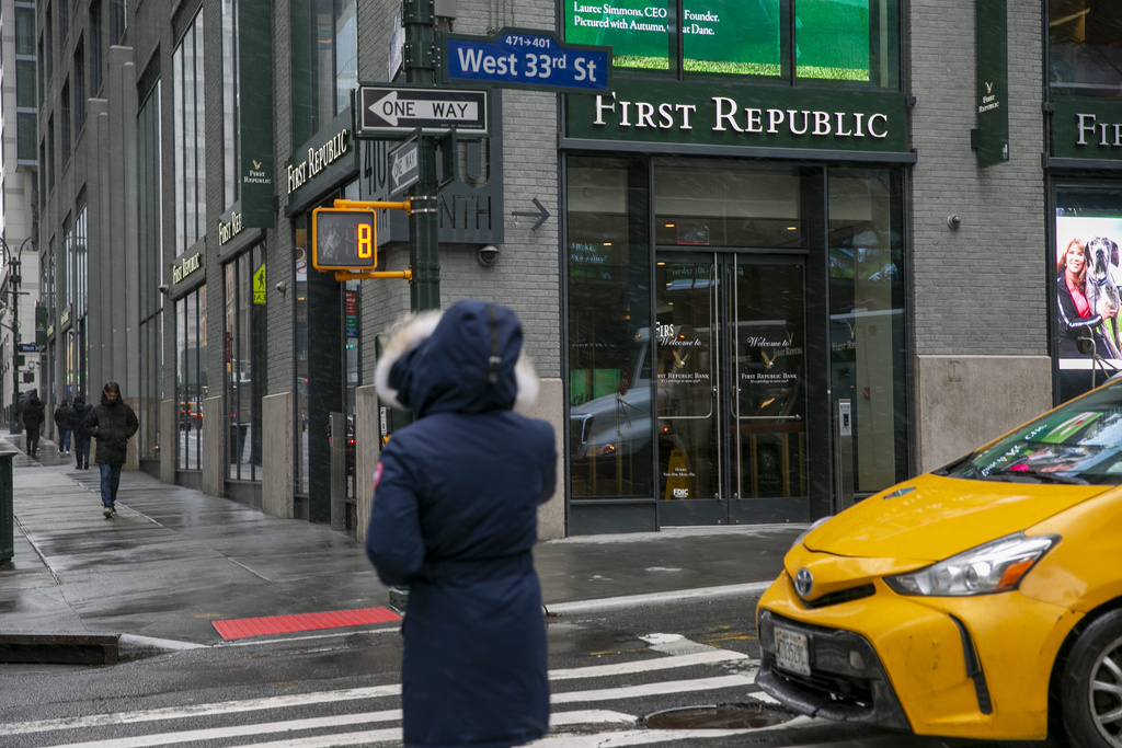 First Republic Bank executives sold stock in months leading up to turmoil: Report