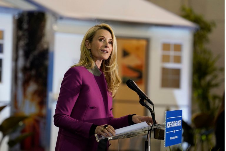 Gavin Newsom’s wife opens up about accident that killed her sister