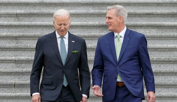 Lawmakers return to Washington with no debt ceiling deal in sight