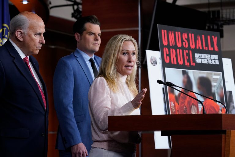 Democrats and Republicans have different accounts of visit to DC jail