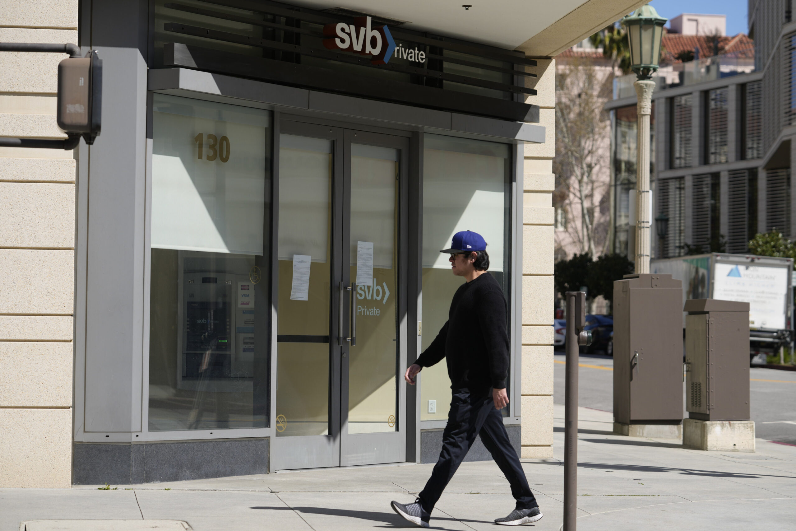 The system worked: The optimal number of bank failures is not zero