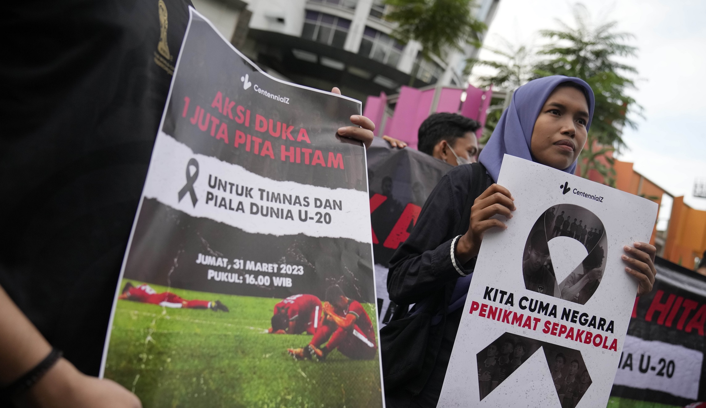 Indonesia scores own goal with hostility to Israel
