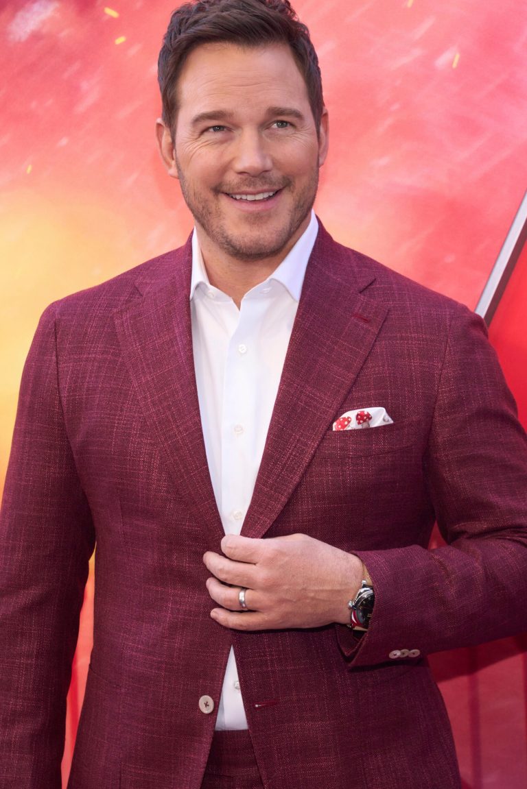 Chris Pratt arrives at the premiere of 