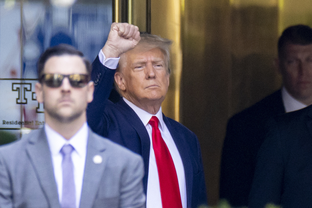 Donald Trump arrest: Trump attorney says he believes Manhattan district attorney case will not see jury trial