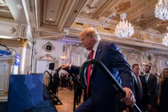 Legal ‘tsunami’ coming for Trump with more pending cases