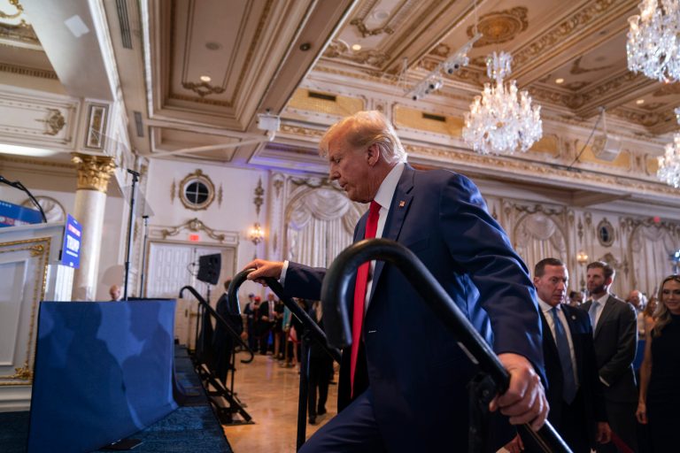 Legal ‘tsunami’ coming for Trump with more pending cases