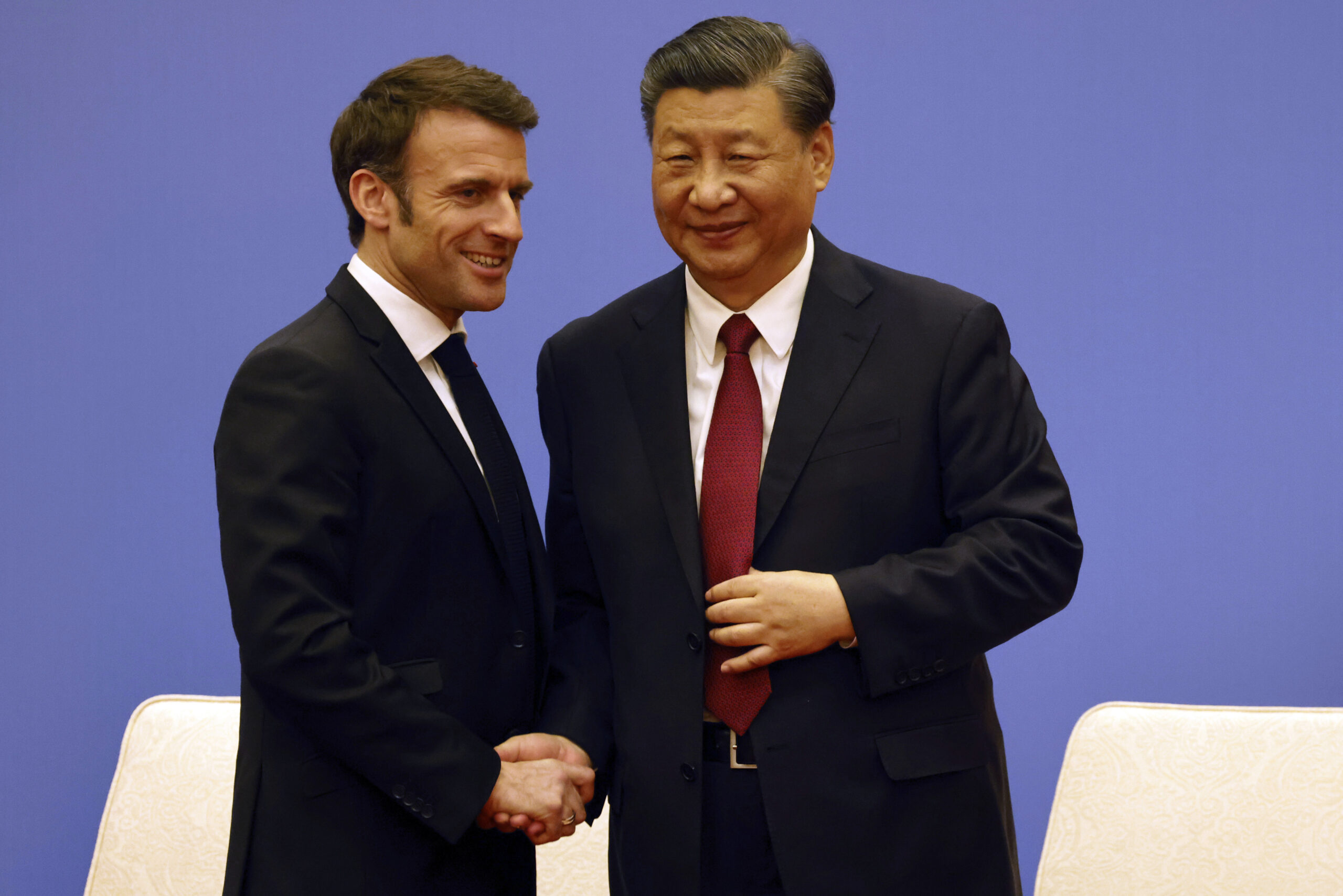 Emmanuel Macron pleads with Xi Jinping to help end war in Ukraine