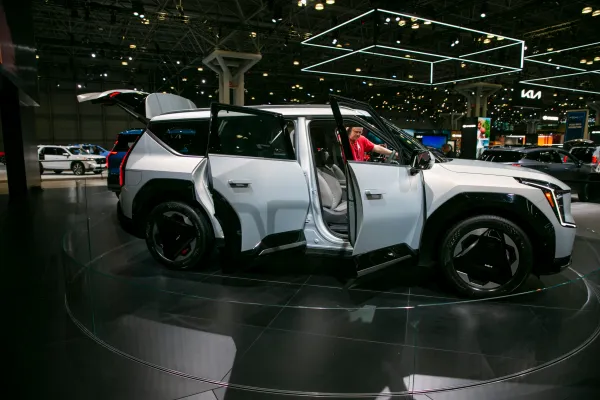 Electric vehicles are the least effective way of satisfying consumers’ needs